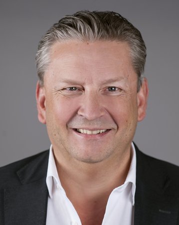 Portraitfoto Peter Schlör