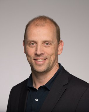 Portrait photo of Andreas Bartels