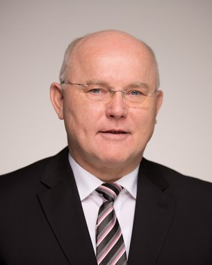 Portraitfoto Wolfgang Söhner