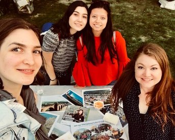 Selfie von Studierenden im Science Park