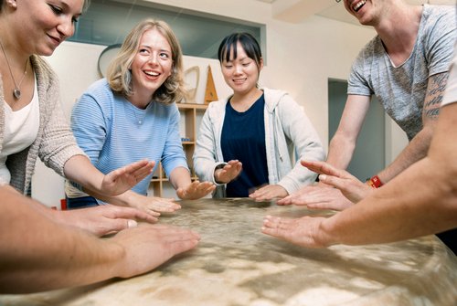 Musiktherapie-Studierende in Aktion